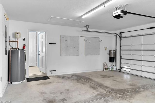 7710 Tommasi CT, Naples, FL 34114