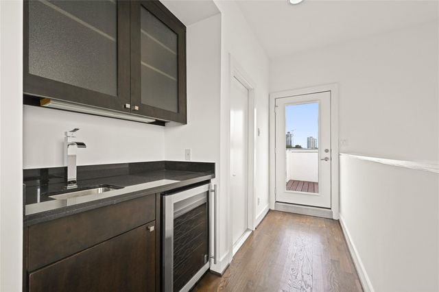 1724 Woodhead Street, Houston, TX 77019