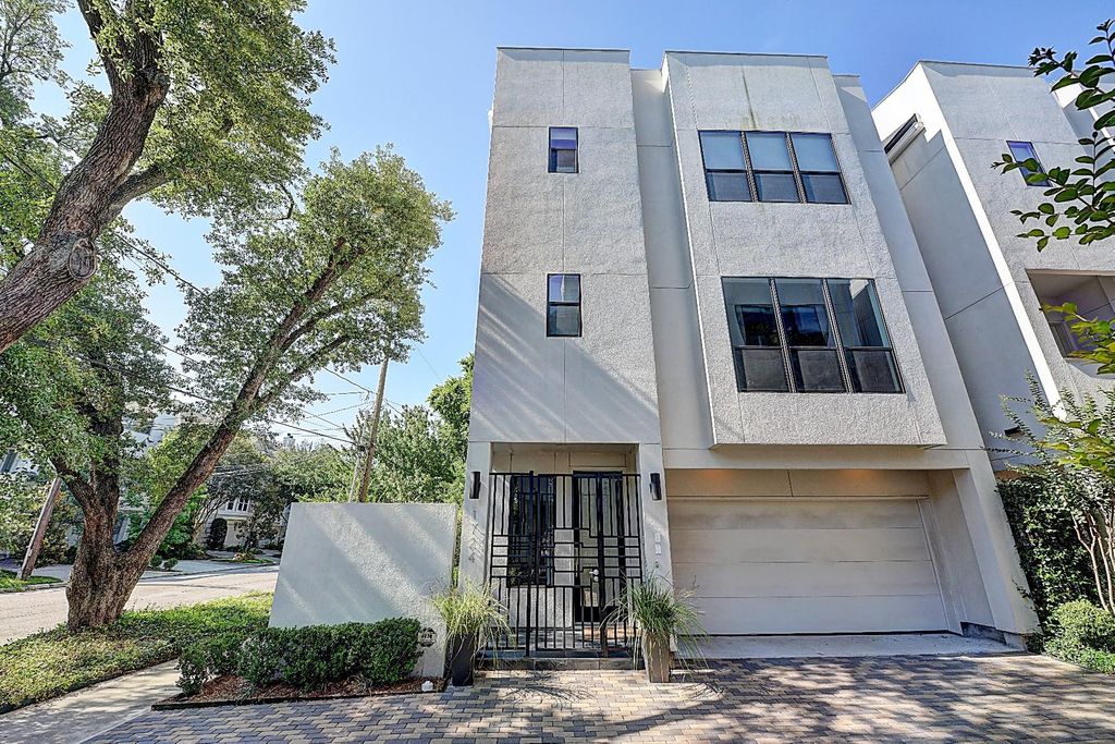 1724 Woodhead Street, Houston, TX 77019