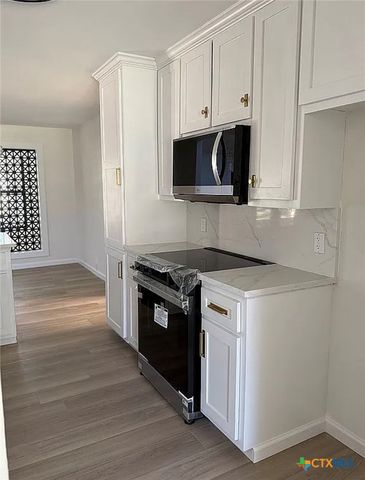 420 El Camino Real Street, Port Lavaca, TX 77979