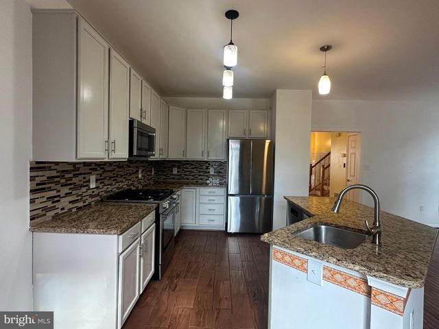 47379 DARKHOLLOW FALLS TER, Sterling, VA 20165