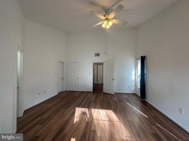 47379 DARKHOLLOW FALLS TER, Sterling, VA 20165