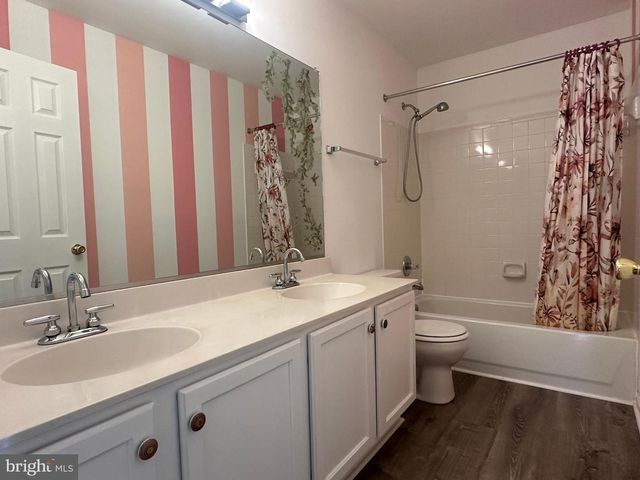 47379 DARKHOLLOW FALLS TER, Sterling, VA 20165