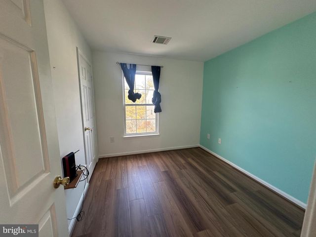 47379 DARKHOLLOW FALLS TER, Sterling, VA 20165