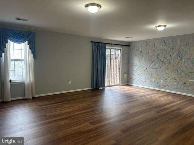 47379 DARKHOLLOW FALLS TER, Sterling, VA 20165