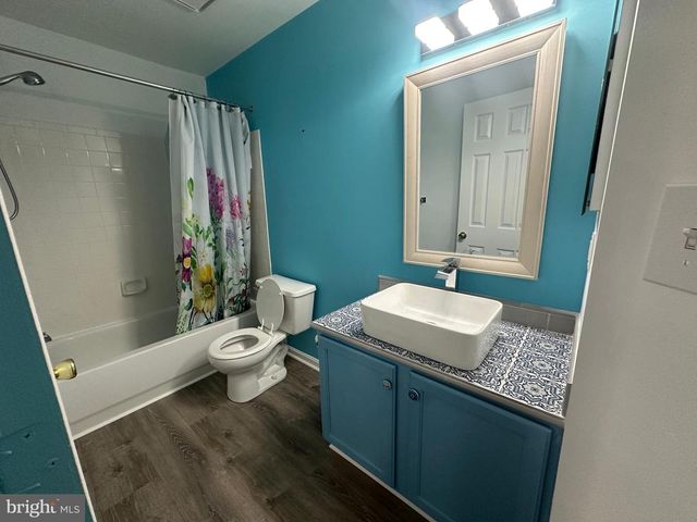 47379 DARKHOLLOW FALLS TER, Sterling, VA 20165