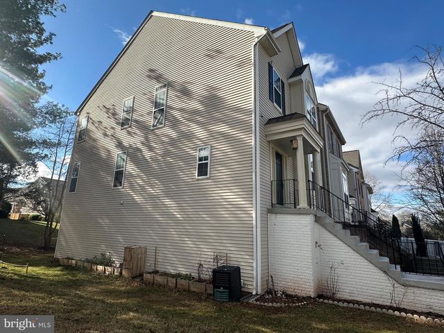 47379 DARKHOLLOW FALLS TER, Sterling, VA 20165