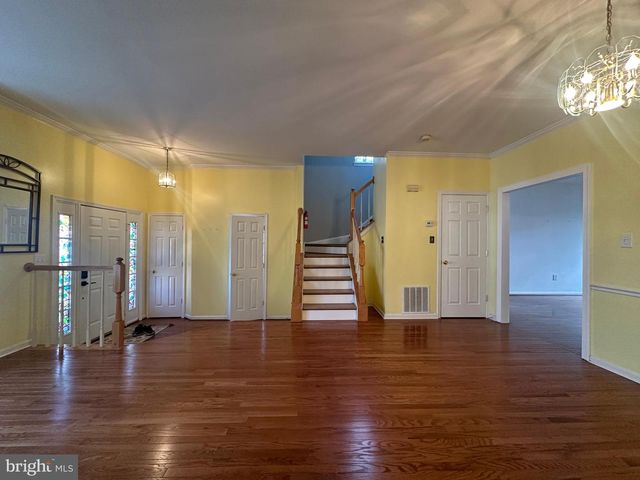 47379 DARKHOLLOW FALLS TER, Sterling, VA 20165