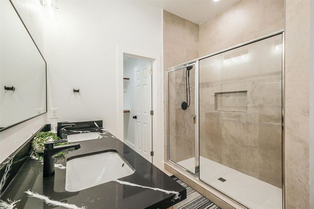 7518 Dearborn Street, Houston, TX 77055