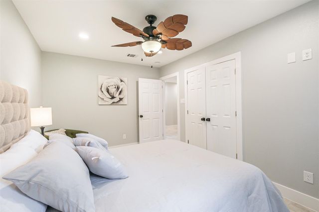 7518 Dearborn Street, Houston, TX 77055