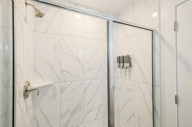 7518 Dearborn Street, Houston, TX 77055