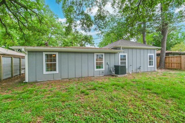 7518 Dearborn Street, Houston, TX 77055