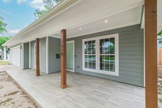 7518 Dearborn Street, Houston, TX 77055