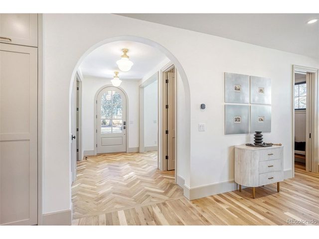 1842 S Corona St, Denver, CO 80210