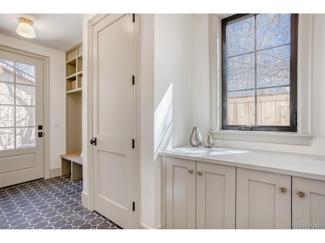 1842 S Corona St, Denver, CO 80210