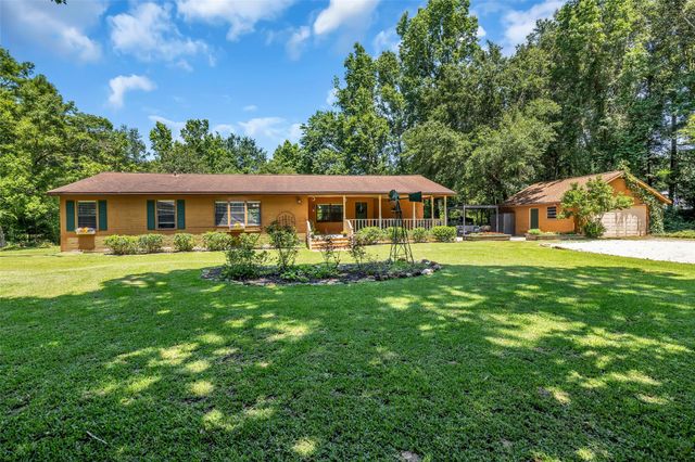 1439 County Road 318, Cleveland, TX 77327