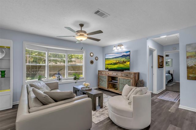 1439 County Road 318, Cleveland, TX 77327