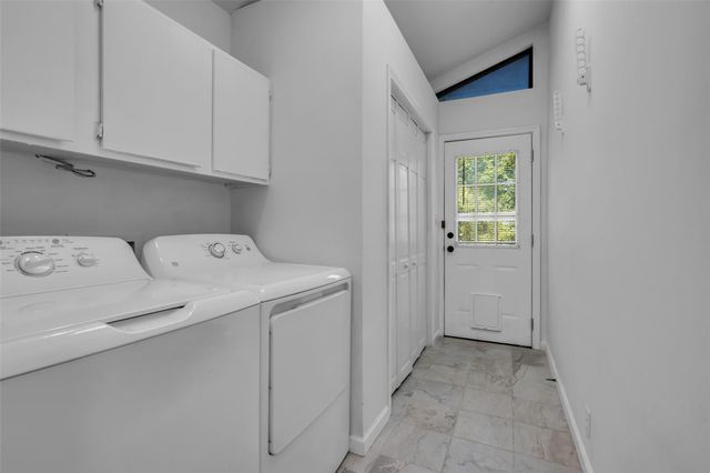 1439 County Road 318, Cleveland, TX 77327