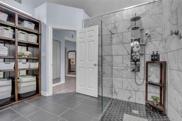 1439 County Road 318, Cleveland, TX 77327