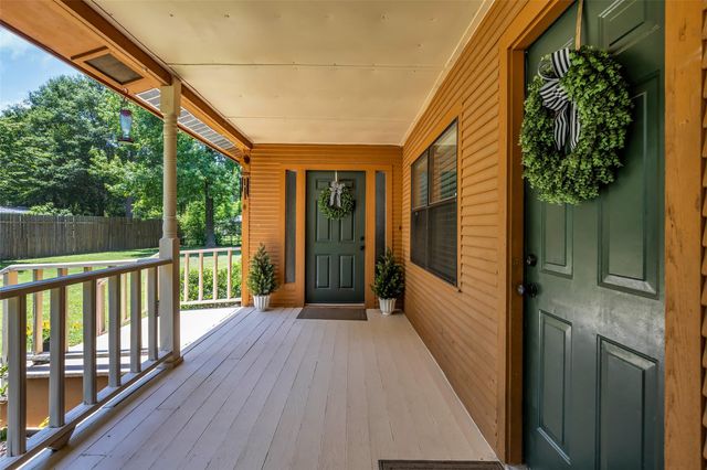1439 County Road 318, Cleveland, TX 77327