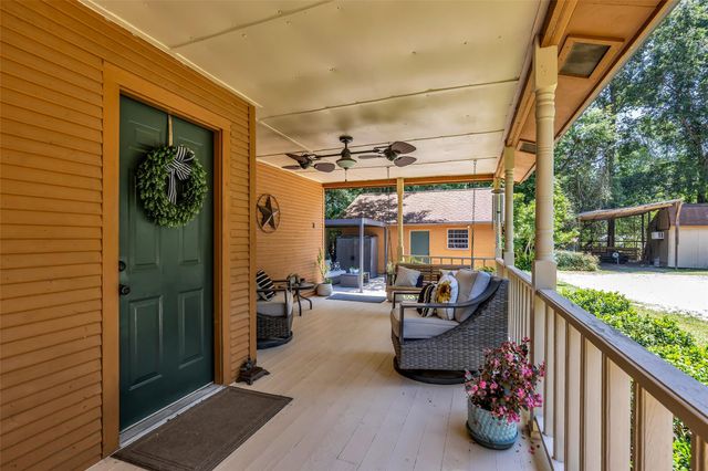 1439 County Road 318, Cleveland, TX 77327