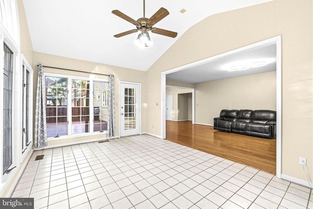 15118 WETHERBURN DR, Centreville, VA 20120