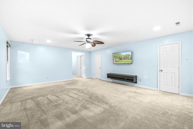 15118 WETHERBURN DR, Centreville, VA 20120