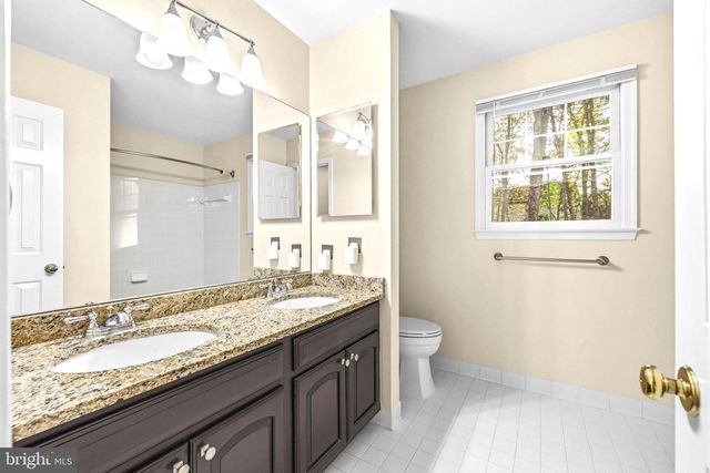 15118 WETHERBURN DR, Centreville, VA 20120