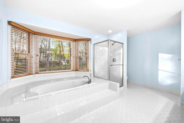 15118 WETHERBURN DR, Centreville, VA 20120