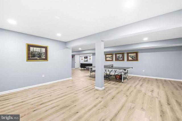 15118 WETHERBURN DR, Centreville, VA 20120