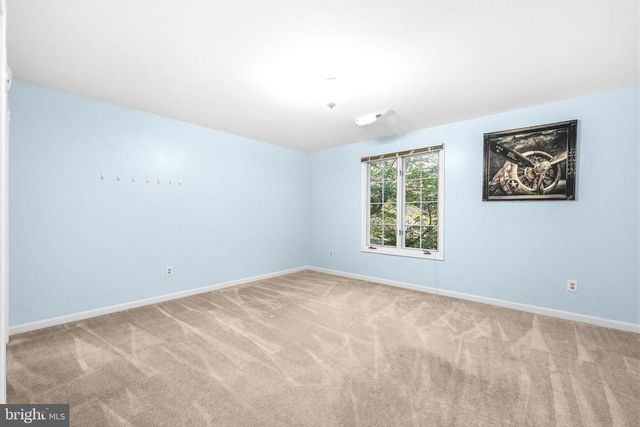 15118 WETHERBURN DR, Centreville, VA 20120