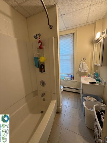1000 West Wilkes Barre Street, Easton, PA 18042