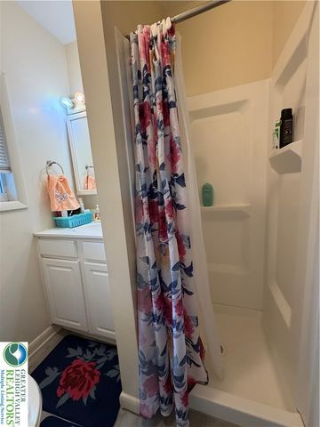 1000 West Wilkes Barre Street, Easton, PA 18042
