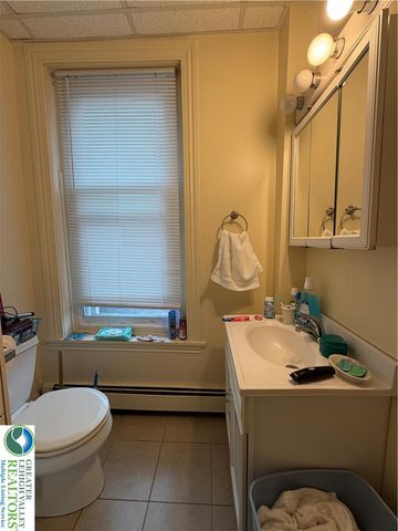 1000 West Wilkes Barre Street, Easton, PA 18042