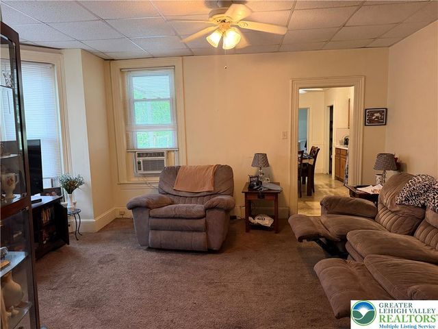 1000 West Wilkes Barre Street, Easton, PA 18042