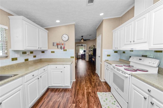 618 CASSANDRA LANE, Lakeland, FL 33809