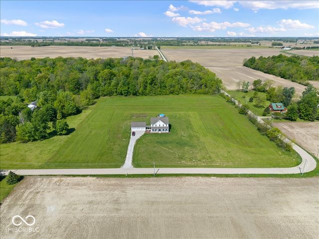 7402 N 640 E, Lebanon, IN 46052