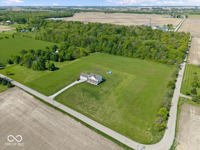 7402 N 640 E, Lebanon, IN 46052