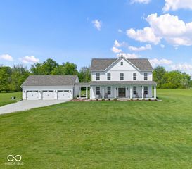 7402 N 640 E, Lebanon, IN 46052