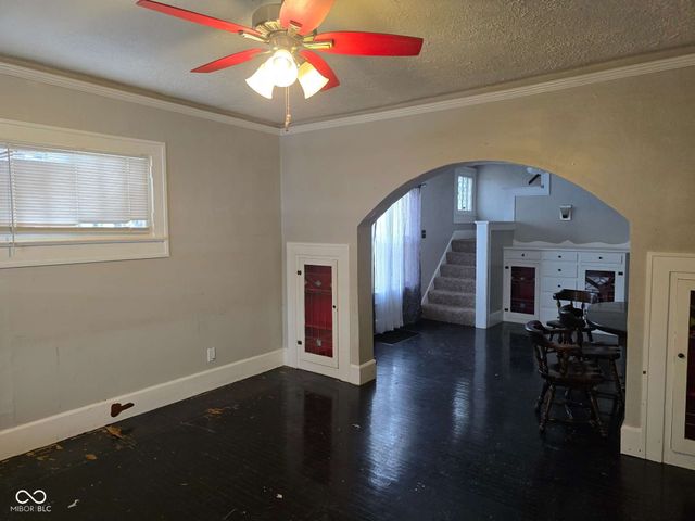 814 N Dequincy Street, Indianapolis, IN 46201