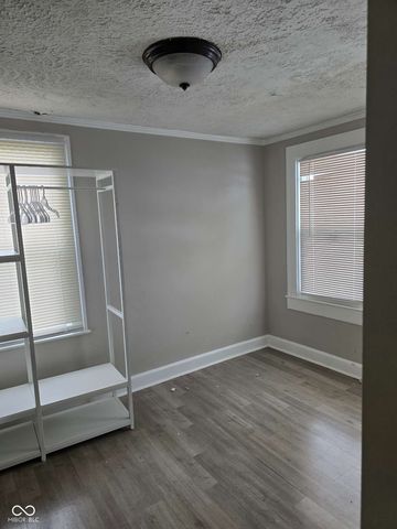 814 N Dequincy Street, Indianapolis, IN 46201