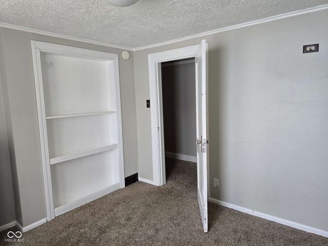 814 N Dequincy Street, Indianapolis, IN 46201