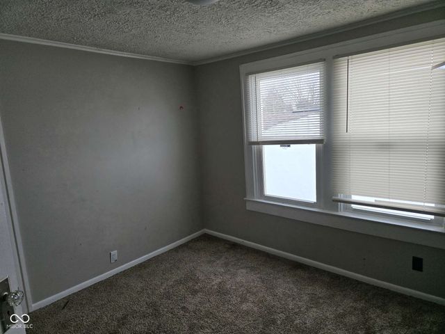 814 N Dequincy Street, Indianapolis, IN 46201