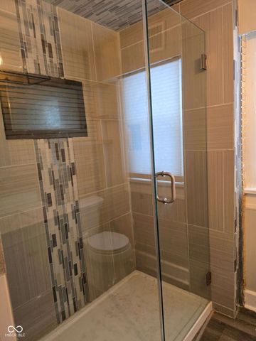 814 N Dequincy Street, Indianapolis, IN 46201