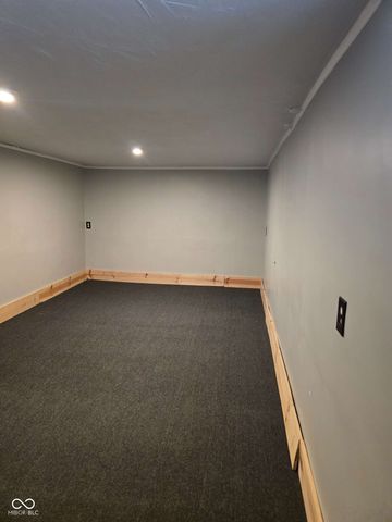 814 N Dequincy Street, Indianapolis, IN 46201