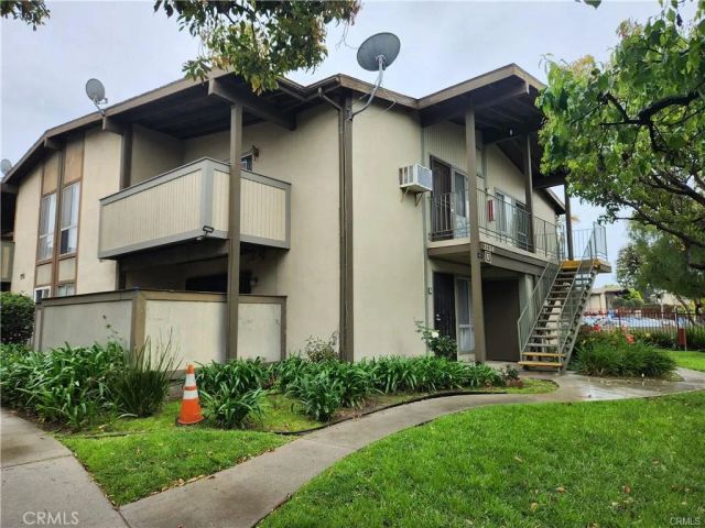 23314 Sesame Street J-17, Torrance, CA 90502
