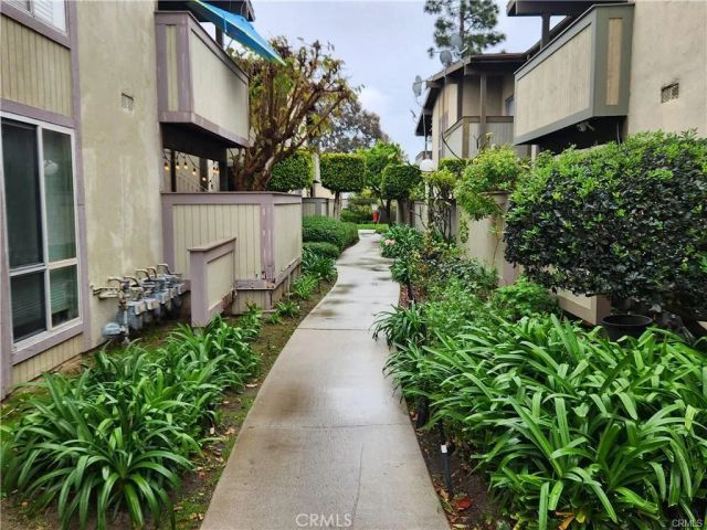 23314 Sesame Street J-17, Torrance, CA 90502