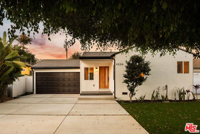 4226 Redwood Avenue, Los Angeles, CA 90066