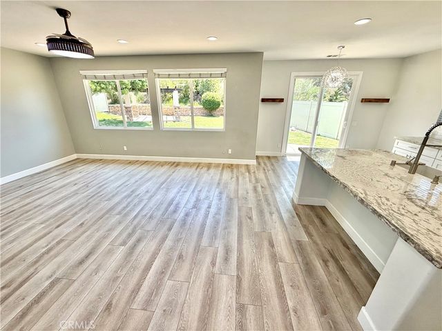 27617 Bottle Brush Way, Murrieta, CA 92562
