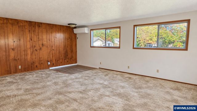 1167 Ring St NE, Keizer, OR 97303